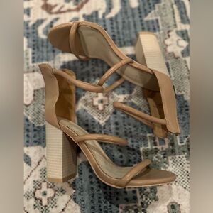 Oasis Society Heels